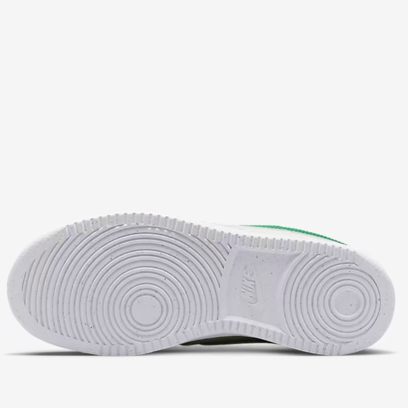 Nike WMNS Court Vision Low Next
Nature
Sail/White/Malachite
Shoes
FQ8892-133 - Picture 7 of 16